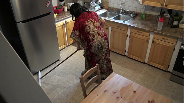 Turkish Cleaning Maid and Boss Explicit Adult Scene