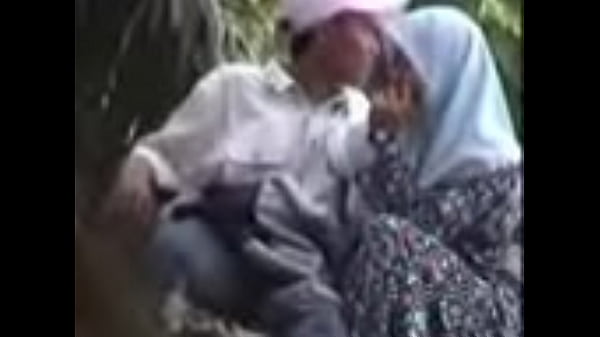 Hijab Malaysian Handjob Clip