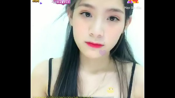 Vietnamese Hot Girl Livestream Clip